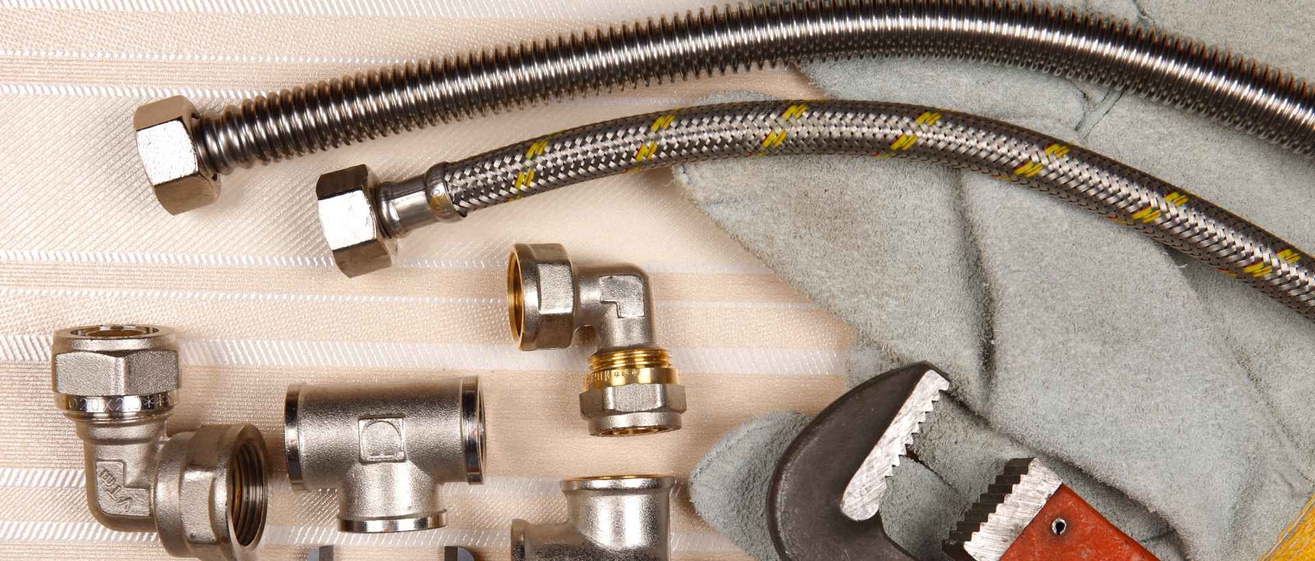 Emergency plumbers E7