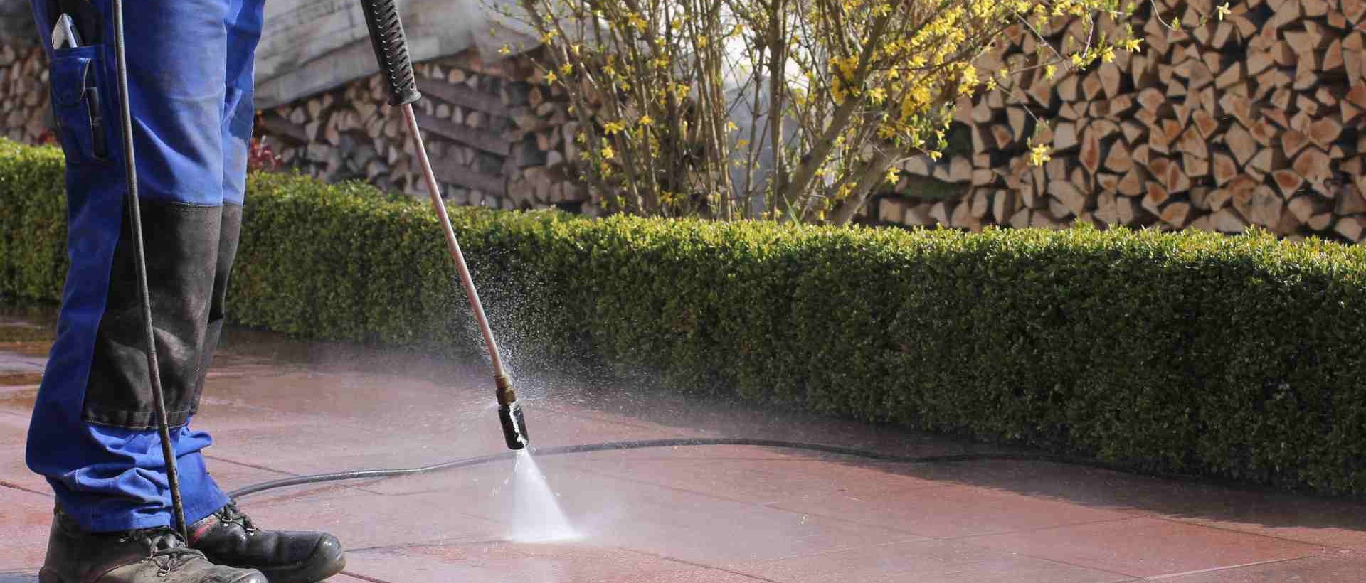 garden maintenance E7